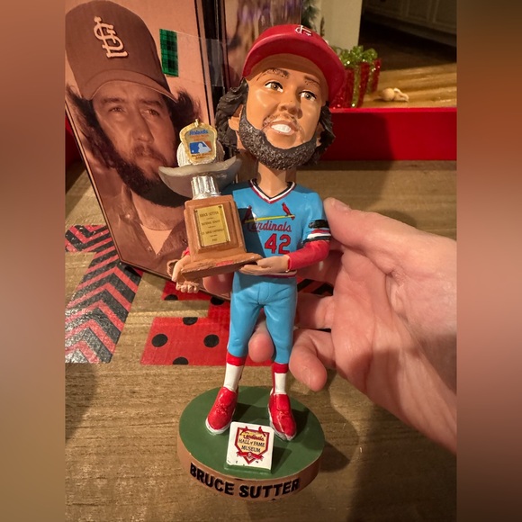 St. Louis Cardinals Bruce Sutter Bobblehead - Picture 2 of 4